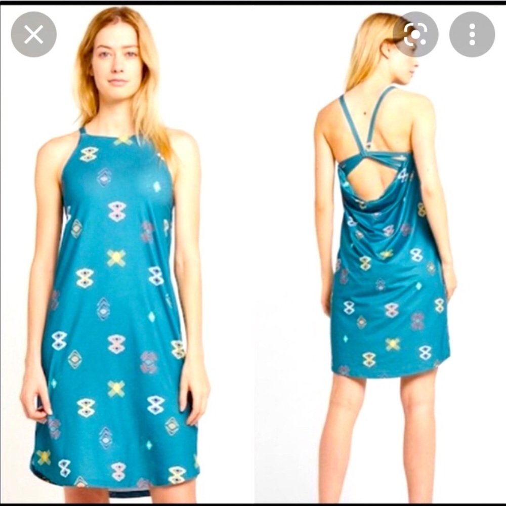 Patagonia Women's Sliding Rock Dress in Tasmanian Teal. NWT. XS. Sold out!!
